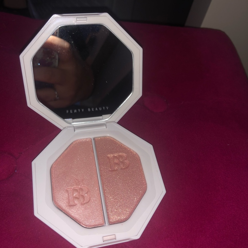 Fenty beauty killawatt highlighter. Girl next door